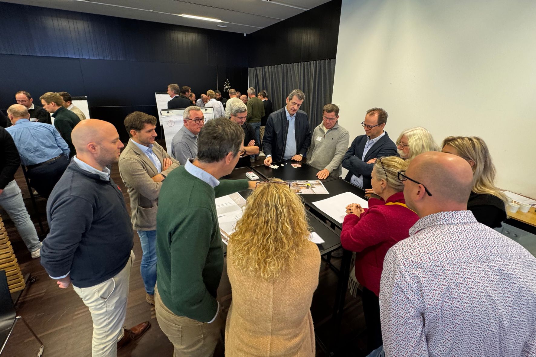 V31762528247128 V31762528247128