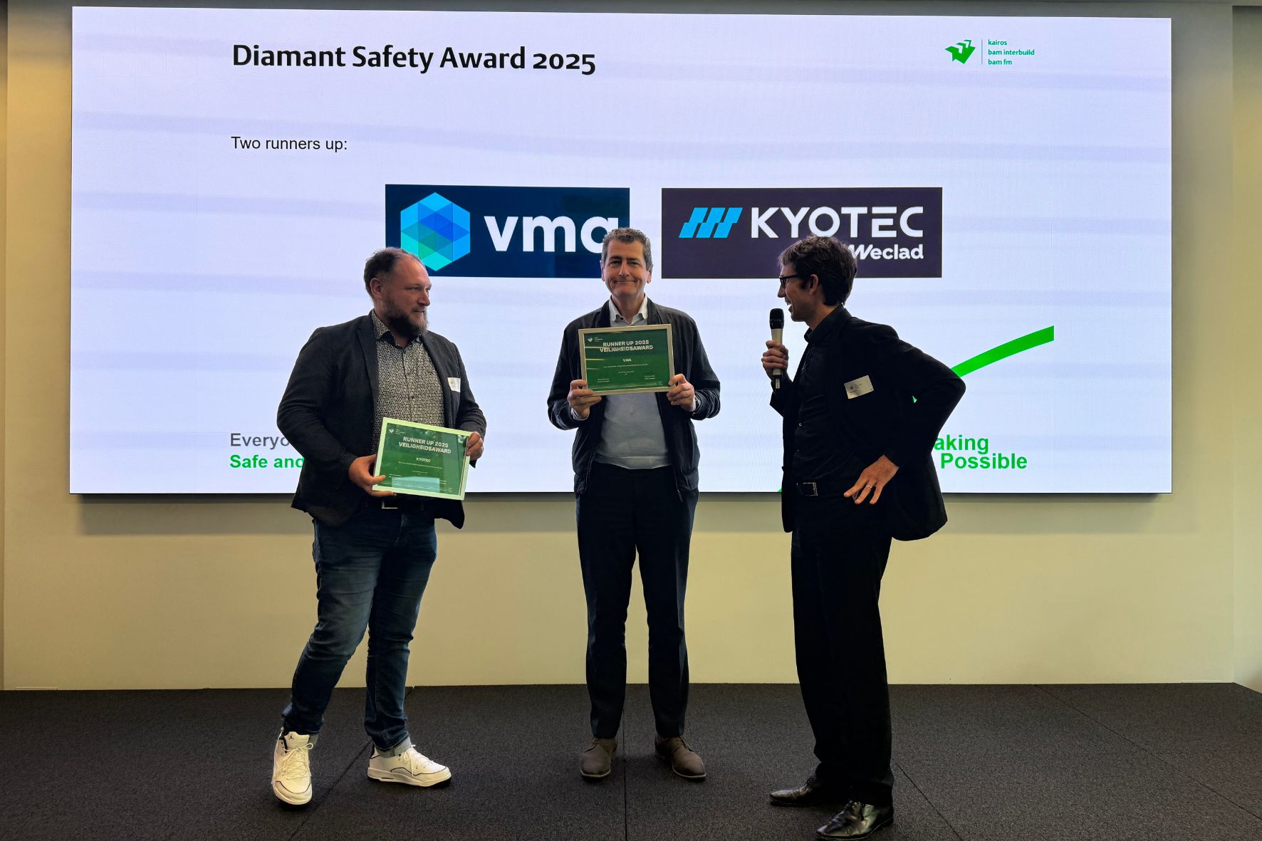 V51762528246408 V51762528246408